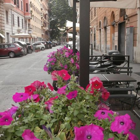 B&B San Michele A Porta Pia Рим Екстер'єр фото