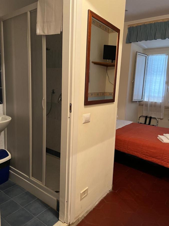 B&B San Michele A Porta Pia Рим Екстер'єр фото