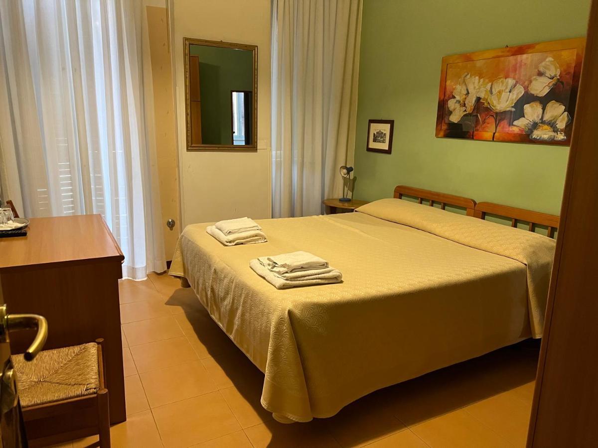 B&B San Michele A Porta Pia Рим Екстер'єр фото