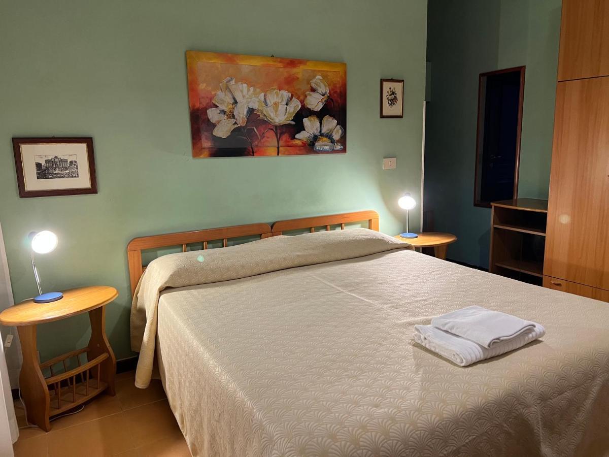 B&B San Michele A Porta Pia Рим Екстер'єр фото