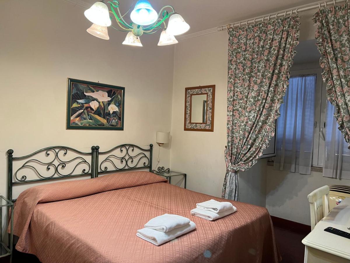 B&B San Michele A Porta Pia Рим Екстер'єр фото