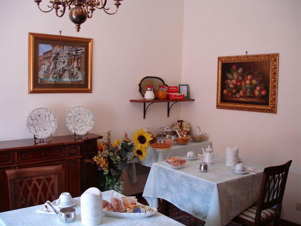 B&B San Michele A Porta Pia Рим Екстер'єр фото